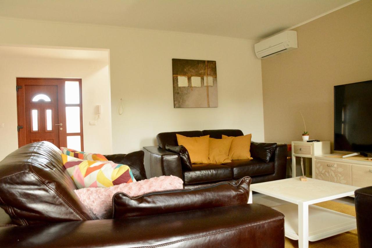 Private Villa "San Servolo House" With Sea View And Private Pool بوجي المظهر الخارجي الصورة